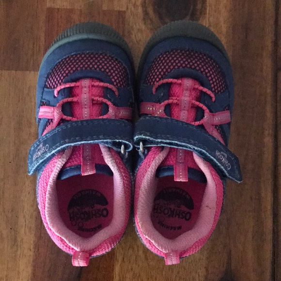 Toddler Girl Sneakers - Picture 4 of 6
